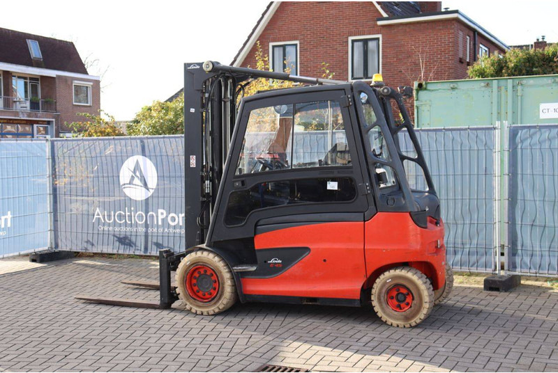 Linde E45HL-01/600 - Electric forklift: picture 3 Linde E45HL-01/600 - Electric forklift: picture 3