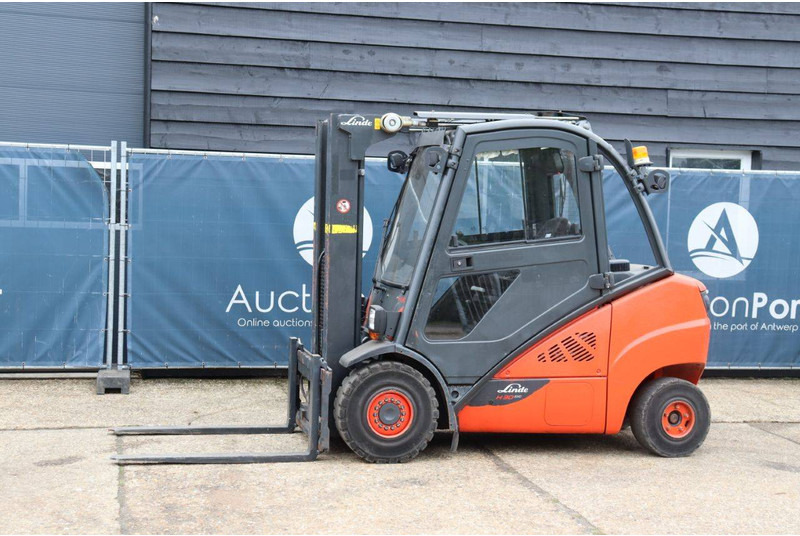 Linde H30D-02 - Diesel forklift: picture 1 Linde H30D-02 - Diesel forklift: picture 1