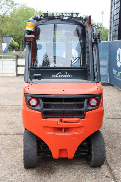 Linde H30D-02 - Diesel forklift: picture 5 Linde H30D-02 - Diesel forklift: picture 5