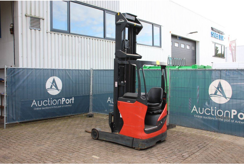 Linde R14-01 - Reach truck: picture 3 Linde R14-01 - Reach truck: picture 3