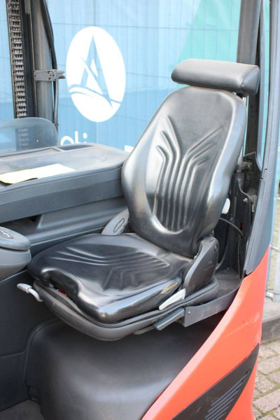 Electric forklift Linde R14B-01: picture 17