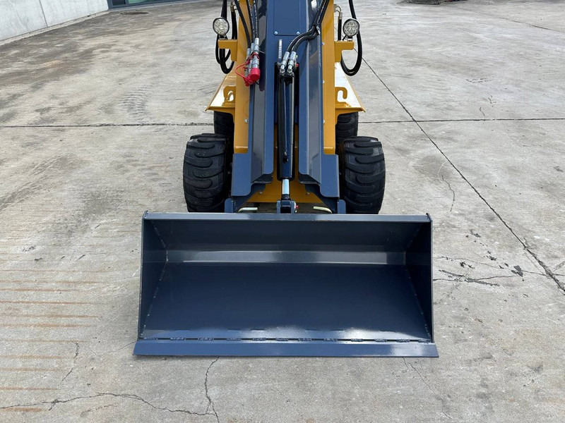 New Wheel loader Machpro MP-S800: picture 9