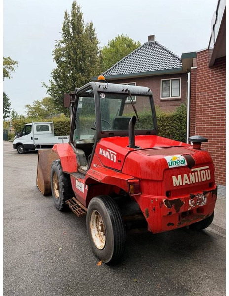 Manitou MC30D - Diesel forklift: picture 3 Manitou MC30D - Diesel forklift: picture 3