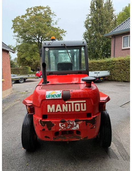 Manitou MC30D - Diesel forklift: picture 4 Manitou MC30D - Diesel forklift: picture 4