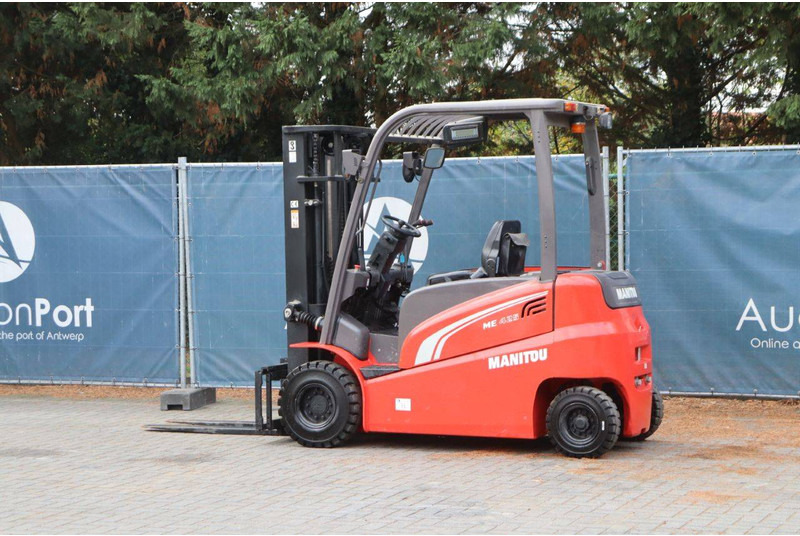 Manitou ME 425 - Electric forklift: picture 3 Manitou ME 425 - Electric forklift: picture 3