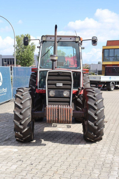 Farm tractor Massey Ferguson 699: picture 8