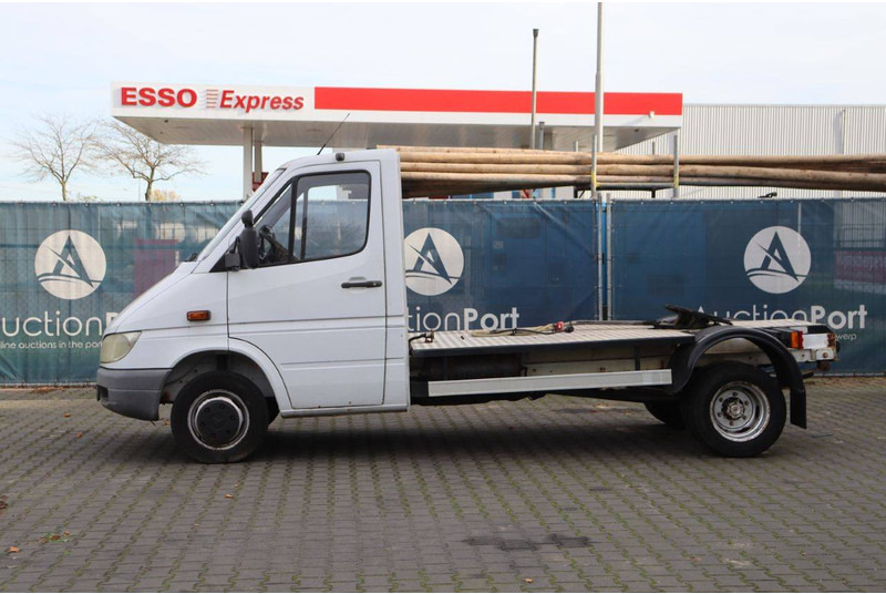 Mercedes-Benz 416 CDI 904.6 - Cab chassis truck: picture 2 Mercedes-Benz 416 CDI 904.6 - Cab chassis truck: picture 2