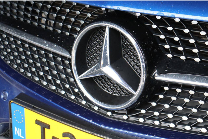 Car Mercedes-Benz AMG C 43: picture 15 Car Mercedes-Benz AMG C 43: picture 15