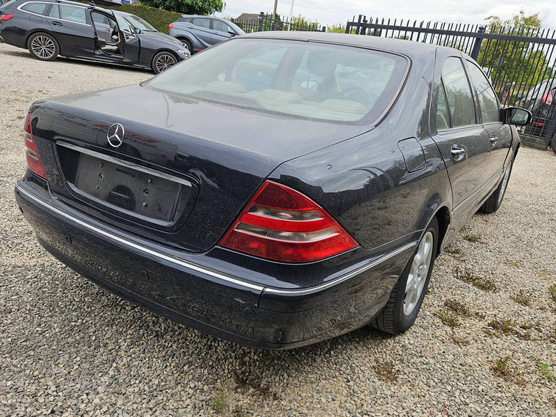Mercedes-Benz S-Klasse 320 CDI - Sedan: picture 4 Mercedes-Benz S-Klasse 320 CDI - Sedan: picture 4