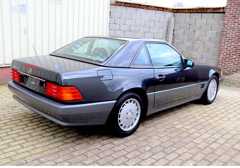 Sedan Mercedes-Benz SL-Klasse (R129) _ 500: picture 8