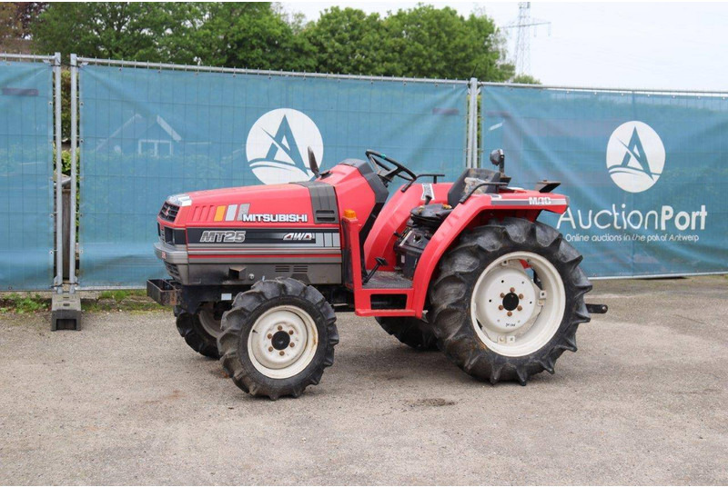 Mitsubishi MT25 - Farm tractor: picture 1 Mitsubishi MT25 - Farm tractor: picture 1