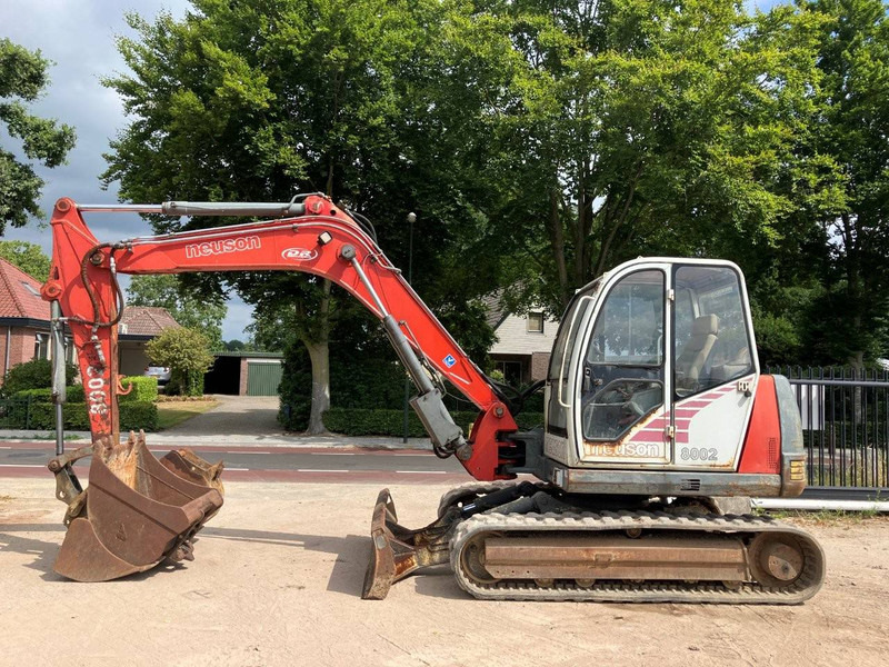Neuson 8002 - Crawler excavator: picture 2 Neuson 8002 - Crawler excavator: picture 2
