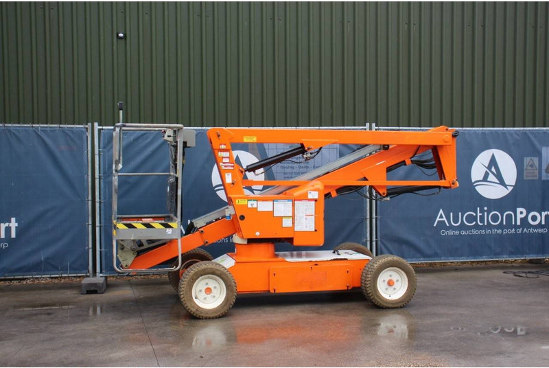 Niftylift HR12NE - Articulated boom: picture 1 Niftylift HR12NE - Articulated boom: picture 1