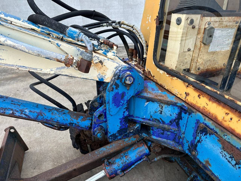 Crawler excavator Nissan: picture 13