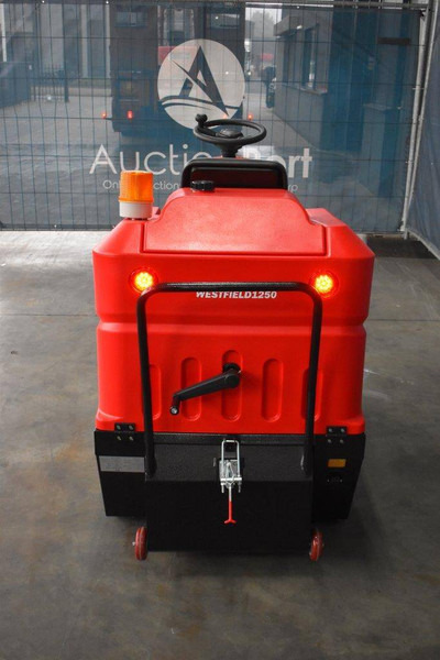 Onbekend 1250 - Road sweeper: picture 5 Onbekend 1250 - Road sweeper: picture 5