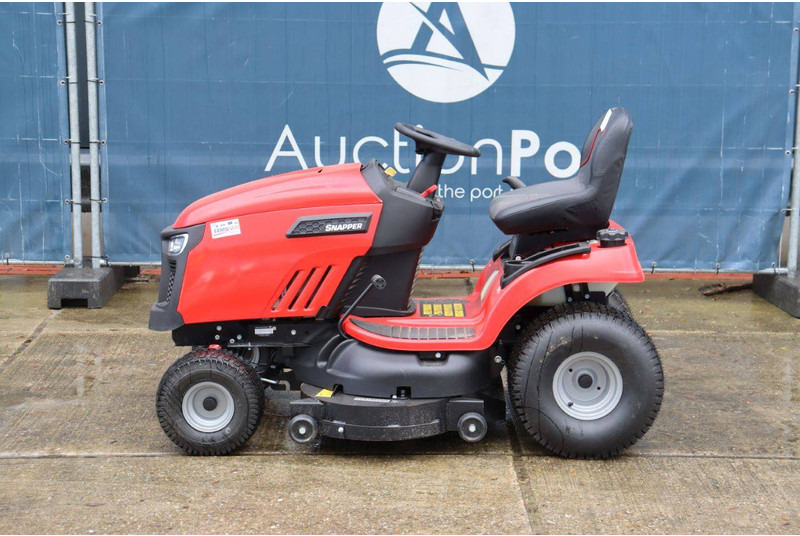 Onbekend 2691928 - Garden mower: picture 2 Onbekend 2691928 - Garden mower: picture 2