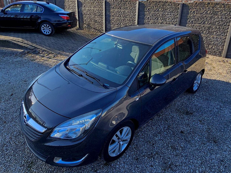 Opel Meriva (B - update) 1.4 Turbo - Car: picture 3 Opel Meriva (B - update) 1.4 Turbo - Car: picture 3