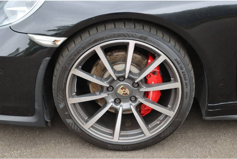 Sedan Porsche 911 991 Carrera 4S: picture 13