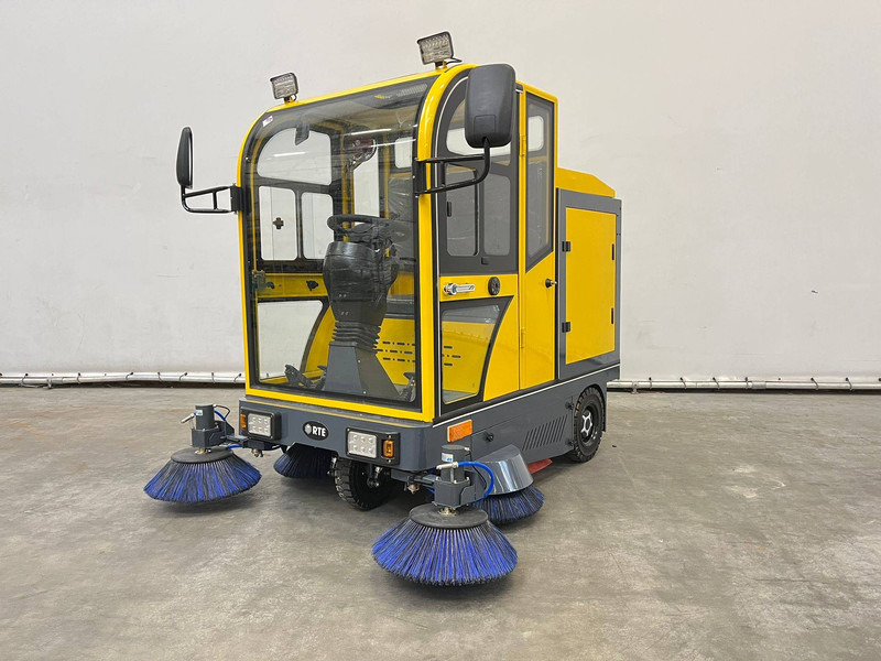 RTE ST150 - Road sweeper: picture 3 RTE ST150 - Road sweeper: picture 3