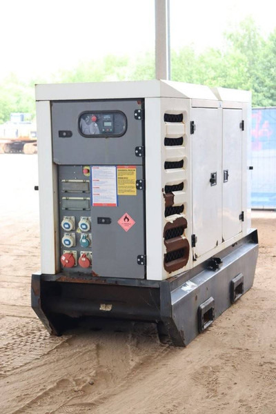 Generator set SDMO R110-C31: picture 6
