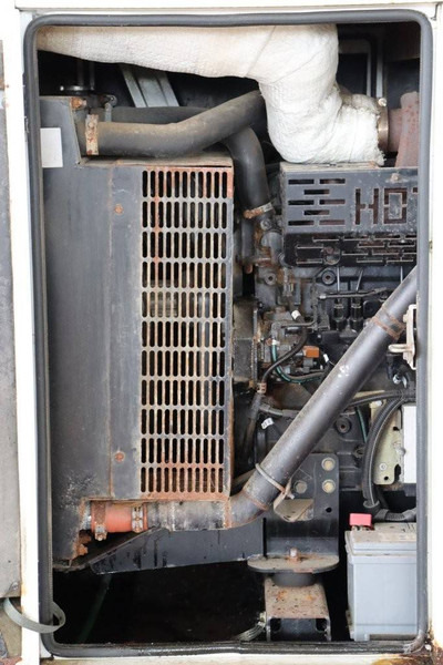Generator set SDMO R110-C31: picture 12
