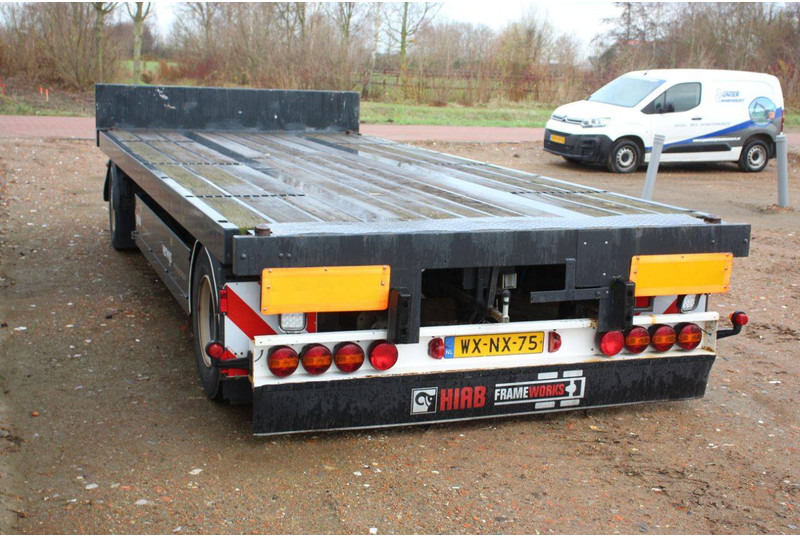 Samro RT20CPF1A - Dropside/ Flatbed semi-trailer: picture 4 Samro RT20CPF1A - Dropside/ Flatbed semi-trailer: picture 4