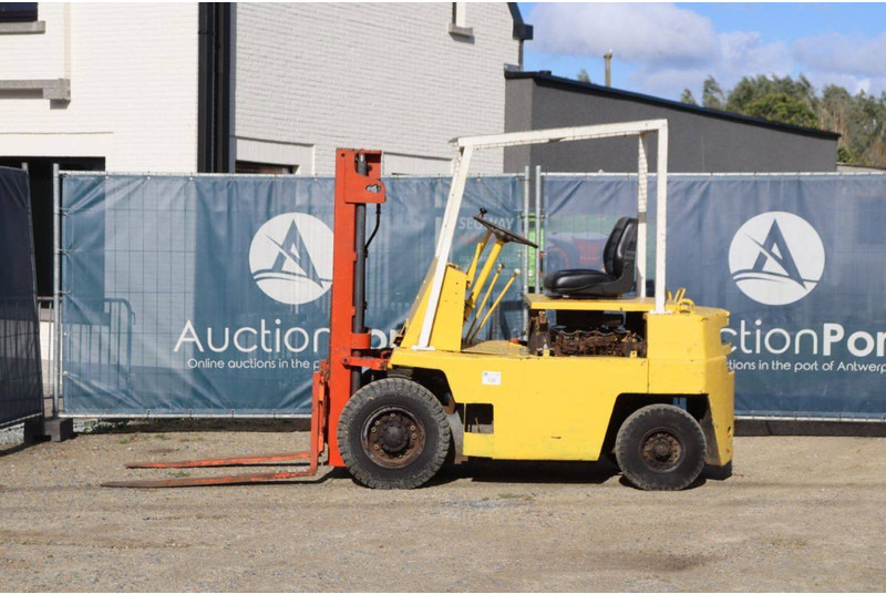 TCM FD20T - Diesel forklift: picture 2 TCM FD20T - Diesel forklift: picture 2