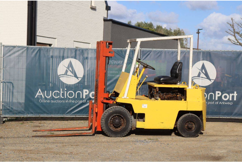 TCM FD20T - Diesel forklift: picture 1 TCM FD20T - Diesel forklift: picture 1