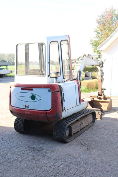 Crawler excavator Takeuchi TB025: picture 6