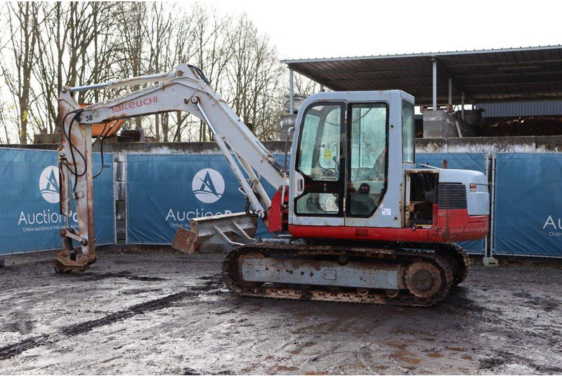 Takeuchi TB175 - Crawler excavator: picture 3 Takeuchi TB175 - Crawler excavator: picture 3