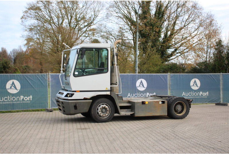 Terberg YT182 - Terminal tractor: picture 1 Terberg YT182 - Terminal tractor: picture 1