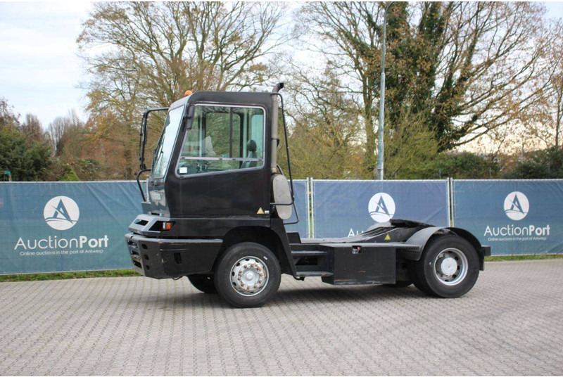 Terberg YT182 - Terminal tractor: picture 1 Terberg YT182 - Terminal tractor: picture 1