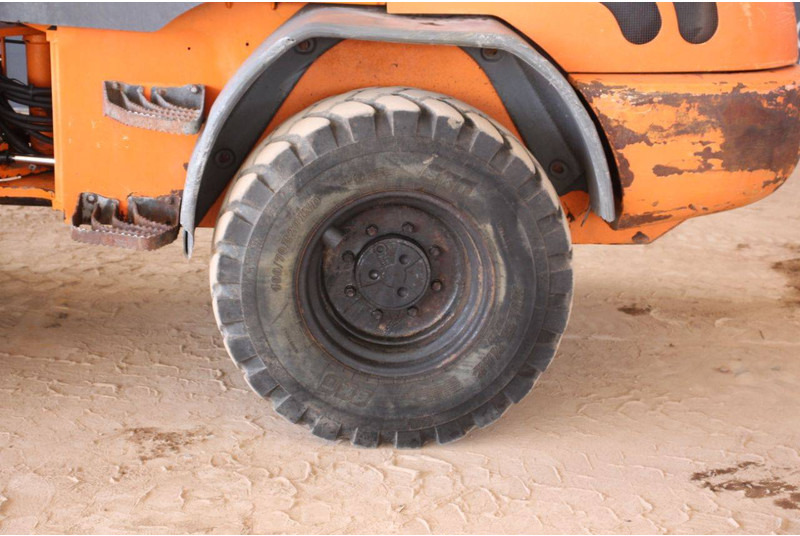 Wheel loader Terex SKL 844: picture 15