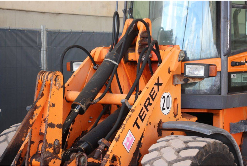 Wheel loader Terex SKL 844: picture 10