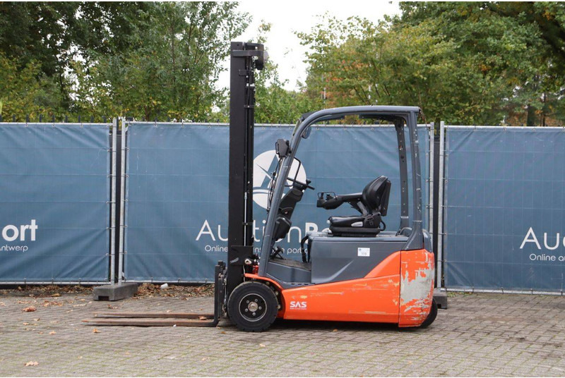 Toyota 8FBE20T - Electric forklift: picture 2 Toyota 8FBE20T - Electric forklift: picture 2