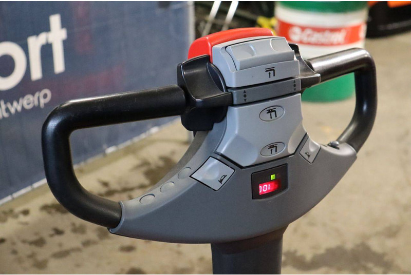 Stacker Toyota BT SWE140L: picture 19