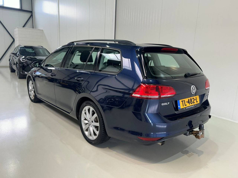 Volkswagen Golf - Car: picture 2 Volkswagen Golf - Car: picture 2