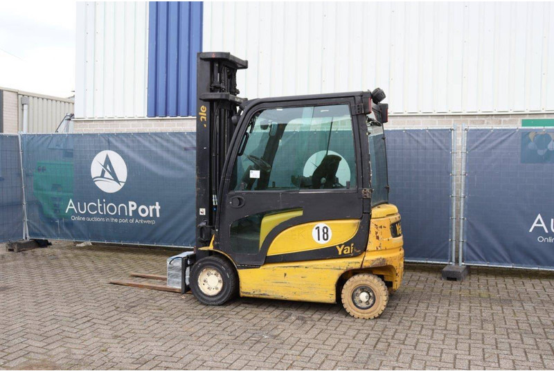 Yale ERP25VL - Electric forklift: picture 3 Yale ERP25VL - Electric forklift: picture 3