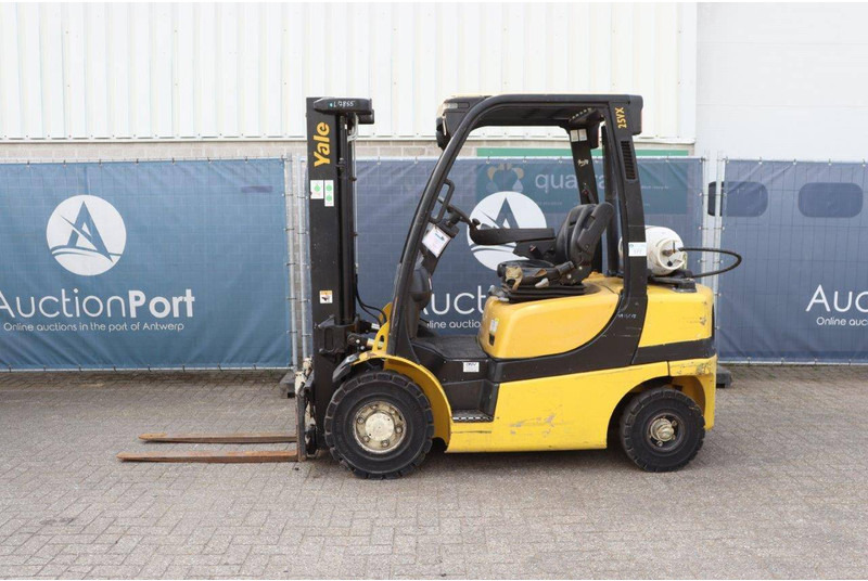 Yale GLP25VX F2170 - LPG forklift: picture 2 Yale GLP25VX F2170 - LPG forklift: picture 2
