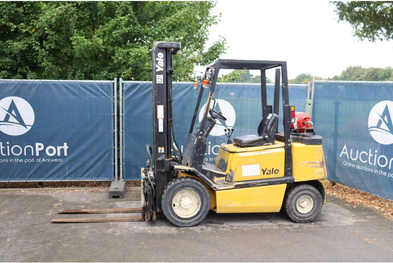 Yale GLP30 - LPG forklift: picture 1 Yale GLP30 - LPG forklift: picture 1