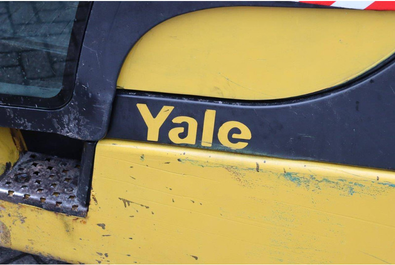 LPG forklift Yale GLP30VX: picture 17