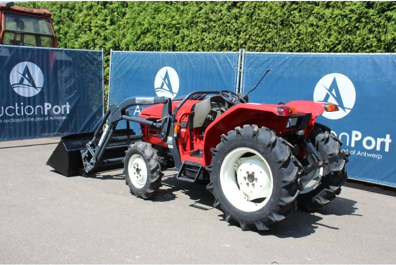 Yanmar AF270 - Farm tractor: picture 3 Yanmar AF270 - Farm tractor: picture 3