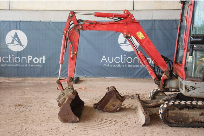 Mini excavator Yanmar VIO 20-3: picture 9 Mini excavator Yanmar VIO 20-3: picture 9