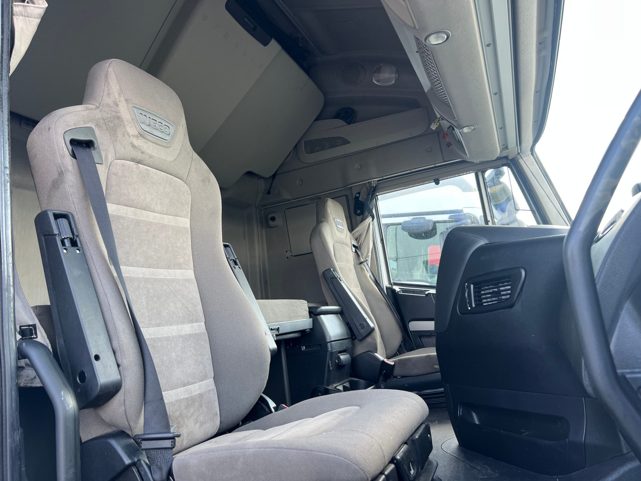 Cab for Truck CABINA IVECO STRALIS HI-WAY 5801758707, 5801758694: picture 12