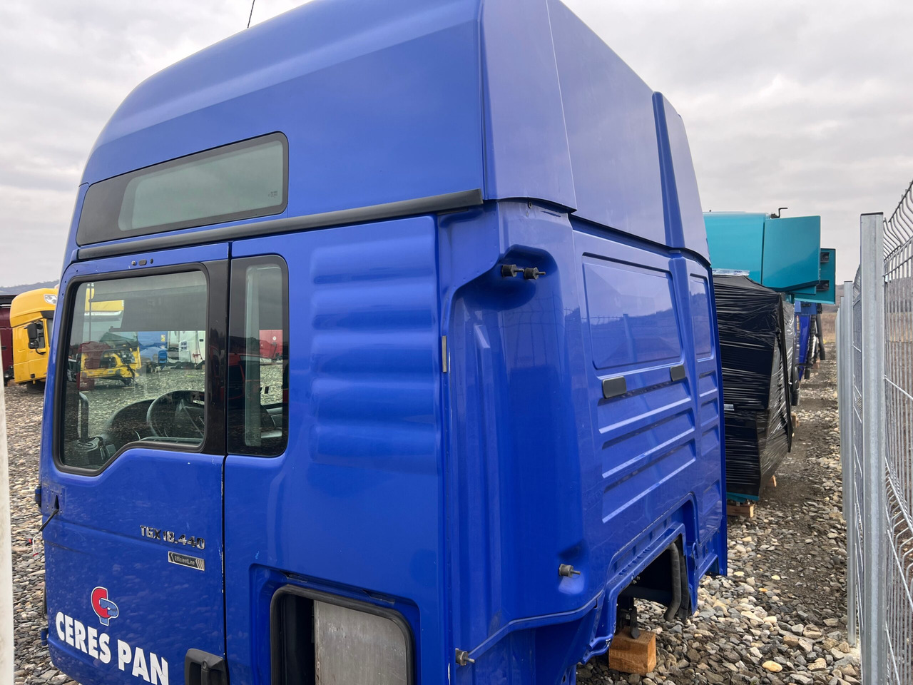 CABINA MAN TGX XXL - Cab for Truck: picture 5 CABINA MAN TGX XXL - Cab for Truck: picture 5