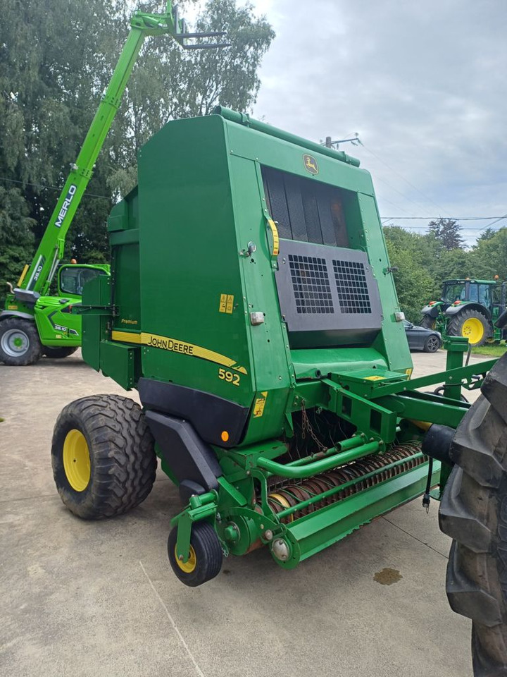 John Deere 592 ROTOFLOW - Round baler: picture 4 John Deere 592 ROTOFLOW - Round baler: picture 4
