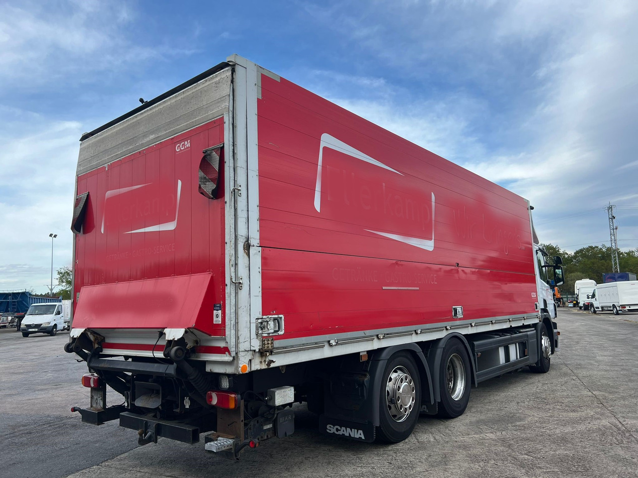 SCANIA 360 CON CAJA DE BEBIDAS - Beverage truck: picture 5 SCANIA 360 CON CAJA DE BEBIDAS - Beverage truck: picture 5
