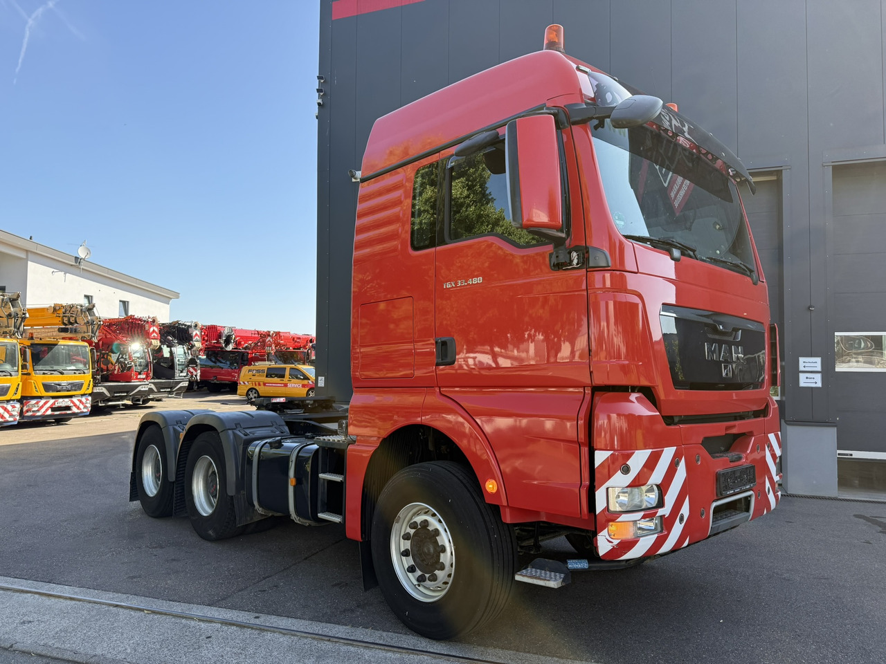 MAN TGX 33.480 6x4 BLS (zul. ZGG 120 t) - Tractor unit: picture 1 MAN TGX 33.480 6x4 BLS (zul. ZGG 120 t) - Tractor unit: picture 1