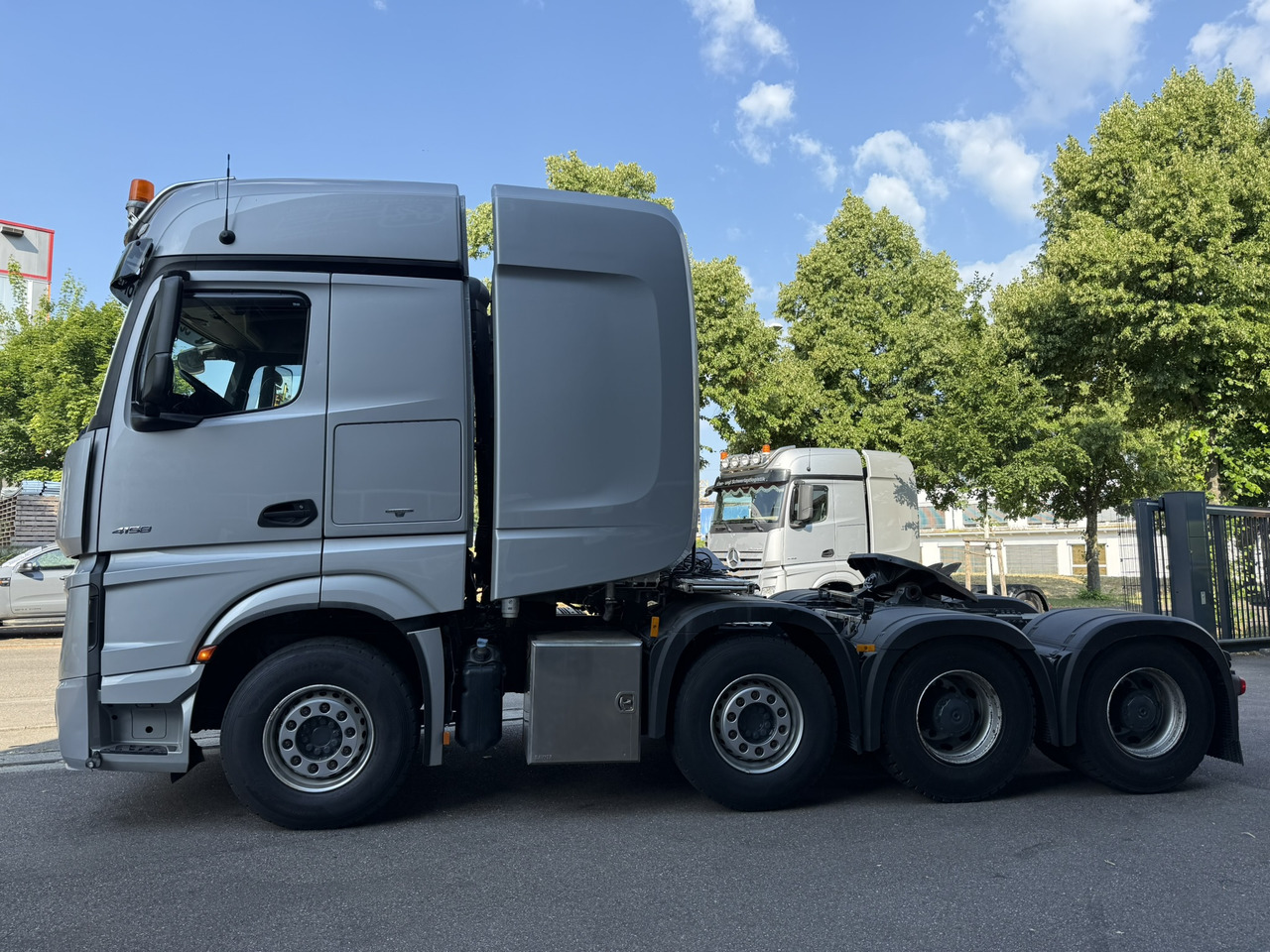 Mercedes-Benz 2016 Actros 4158 SLT 8x4 (ZGG 155 t) - Tractor unit: picture 5 Mercedes-Benz 2016 Actros 4158 SLT 8x4 (ZGG 155 t) - Tractor unit: picture 5
