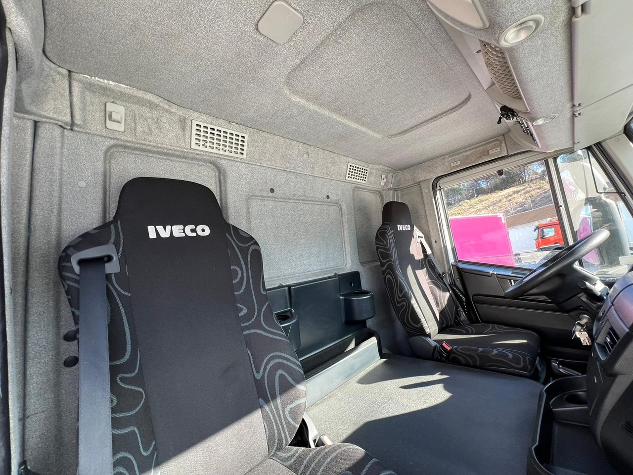 Refrigerator truck IVECO AD260S36 STRALIS EEV (Refrigerator): picture 7